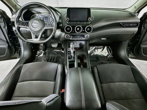 Used 2021 Nissan Sentra SR w/ Lighting Package FWD image 17