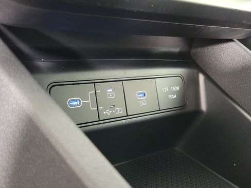 New 2025 Hyundai Santa Cruz SE image 18