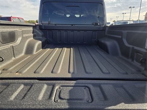 New 2025 Jeep Gladiator High Tide image 16