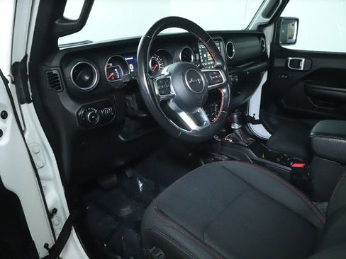 Used 2020 Jeep Wrangler Unlimited Rubicon w/ Quick Order Package 28Y Recon AWD/4WD image 16