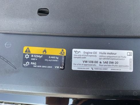 New 2025 Volkswagen Taos SEL image 66