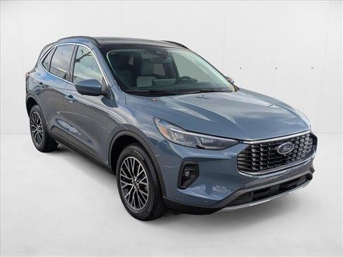 New 2025 Ford Escape SE w/ PHEV Premium Package image 6