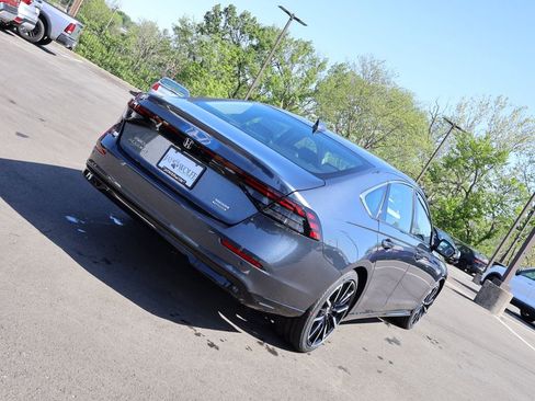 New 2026 Honda Accord Touring image 7