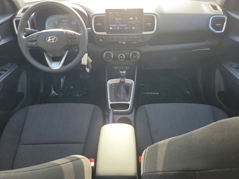 New 2026 Hyundai Venue SE image 24