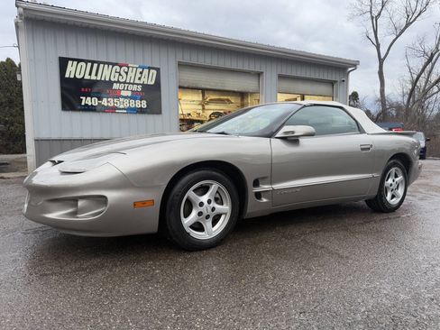 Used 2000 Pontiac Firebird Convertible image 1