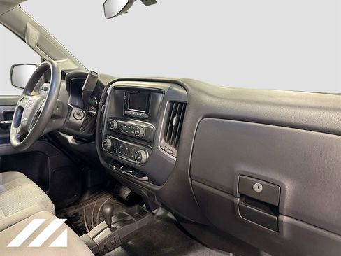 Used 2015 GMC Sierra 2500 4x4 Regular Cab w/ Sierra Convenience Package image 26