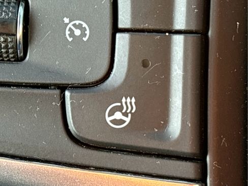 Used 2020 Chevrolet Silverado 1500 RST w/ All-Star Edition image 14