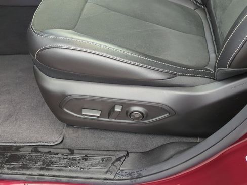 New 2026 Jeep Grand Cherokee Altitude image 13