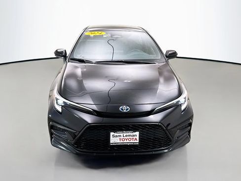 Used 2024 Toyota Corolla SE image 2