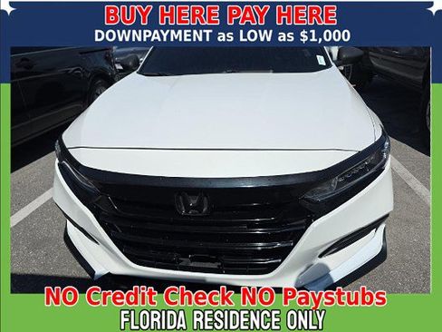 Used 2018 Honda Accord Sport image 3