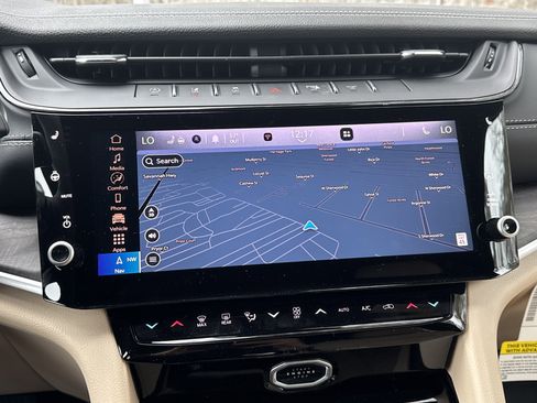 New 2026 Jeep Grand Cherokee Limited image 26