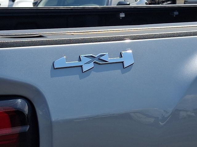 Used 2024 GMC Sierra 2500 SLT w/ SLT Premium Package AWD/4WD image 24