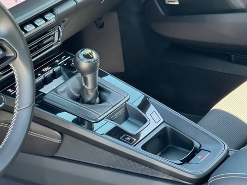 Certified 2022 Porsche 911 GT3 RWD image 28