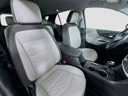 Used 2020 Chevrolet Equinox LT FWD image 30