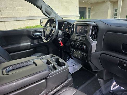 Used 2021 Chevrolet Silverado 1500 W/T w/ WT Value Package image 21