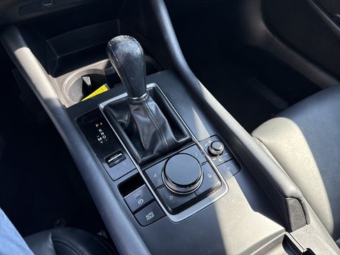 Used 2021 MAZDA MAZDA3 s AWD/4WD image 18