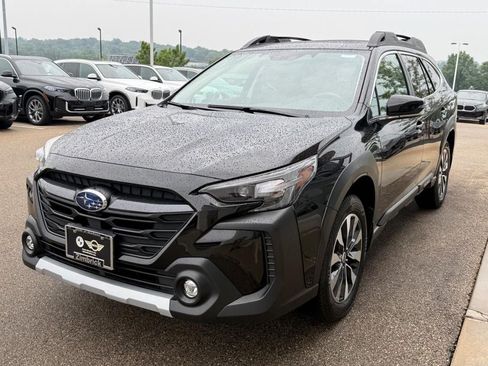 Used 2025 Subaru Outback Limited w/ Popular Package #2 AWD/4WD image 8