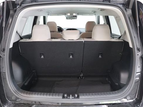 Used 2025 Kia Soul LX w/ LX Technology Package FWD image 30