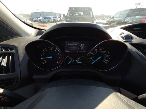Used 2014 Ford Escape SE image 9
