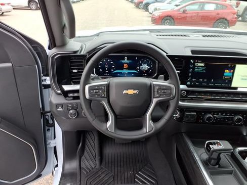 New 2026 Chevrolet Silverado 1500 LTZ w/ LTZ Premium Package AWD/4WD image 13