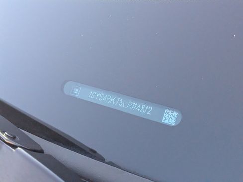 Used 2020 Cadillac Escalade Luxury image 9