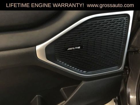 Certified 2024 Jeep Wagoneer L Series II AWD/4WD image 19