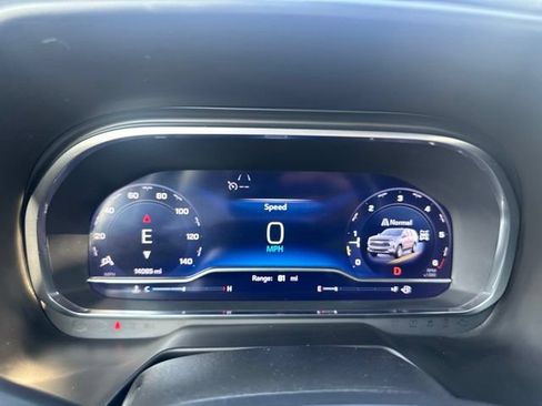 Used 2023 Chevrolet Suburban Premier AWD/4WD image 42