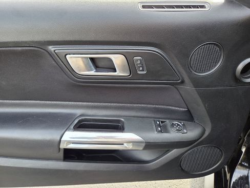 Certified 2020 Ford Mustang Coupe w/ Equipment Group 101A image 17