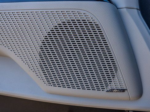 Used 2022 Kia Carnival SX Prestige image 26