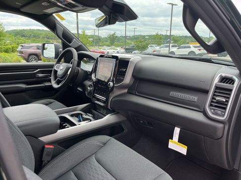 New 2026 RAM 1500 Big Horn AWD/4WD image 28