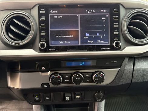 Used 2022 Toyota Tacoma SR5 image 25
