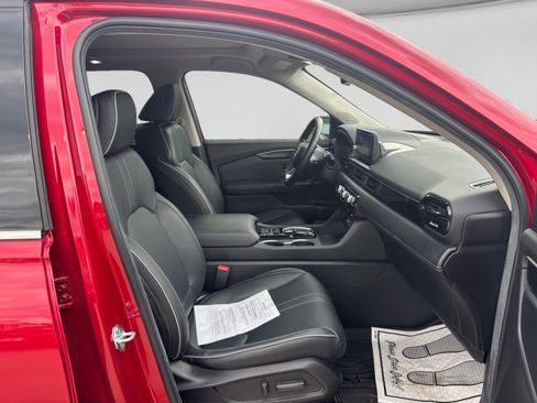 Used 2025 Honda Pilot Elite image 24