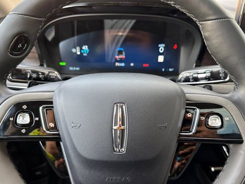 New 2026 Lincoln Corsair Grand Touring image 23