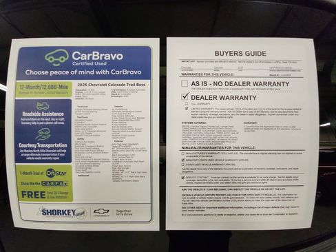 Certified 2025 Chevrolet Colorado Trail Boss w/ Midnight Edition AWD/4WD image 32