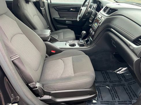 Used 2016 Chevrolet Traverse LT w/ Traveler's Package FWD image 31