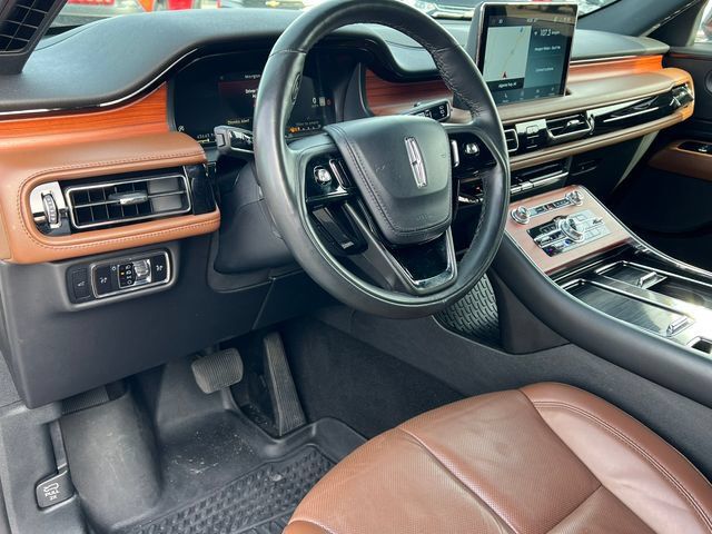 Used 2024 Lincoln Aviator Reserve w/ Equipment Group 201A AWD/4WD image 17