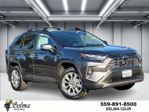 Used 2025 Toyota RAV4 Limited image 1