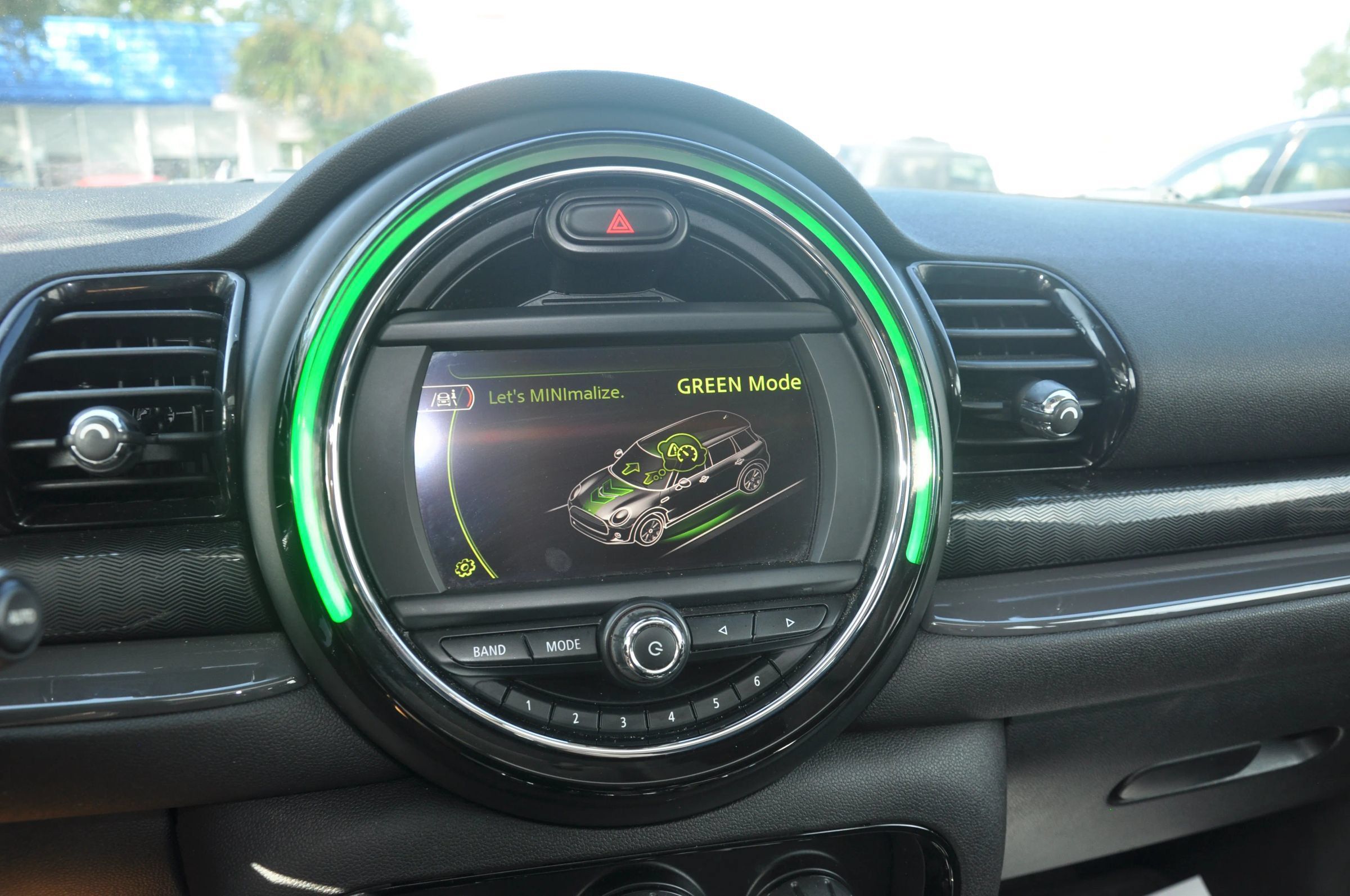 Used 2016 MINI Cooper Clubman FWD image 36