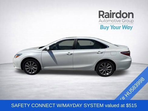 Used 2017 Toyota Camry XLE w/ Advanced Technology Package FWD image 4