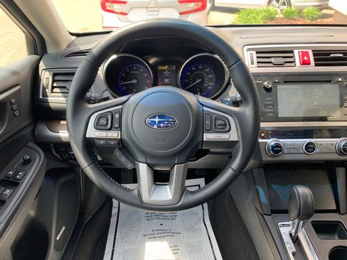 Used 2015 Subaru Outback 2.5i Limited AWD/4WD image 28