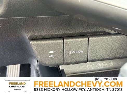 Used 2018 Toyota Camry SE image 31