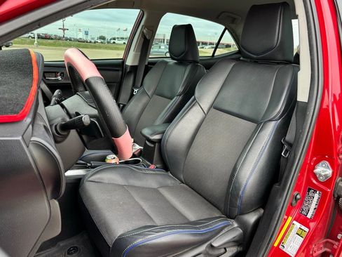 Used 2018 Toyota Corolla SE image 7