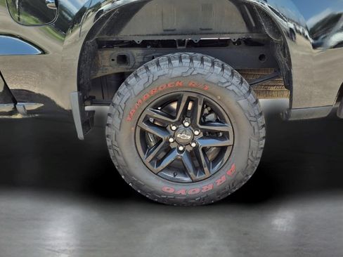 Used 2022 Chevrolet Silverado 1500 Custom Trail Boss w/ Safety Confidence Package AWD/4WD image 24