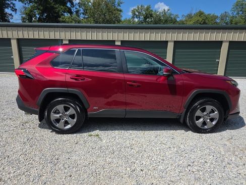 Certified 2024 Toyota RAV4 XLE w/ Convenience Package AWD/4WD image 8