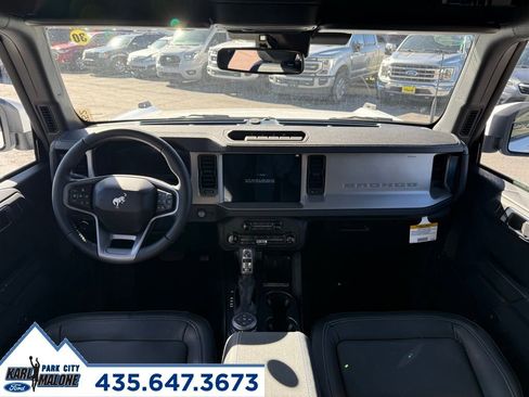 New 2025 Ford Bronco Outer Banks w/ Sasquatch Package image 48