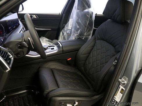 Used 2026 BMW X5 xDrive40i w/ M Sport Package image 10