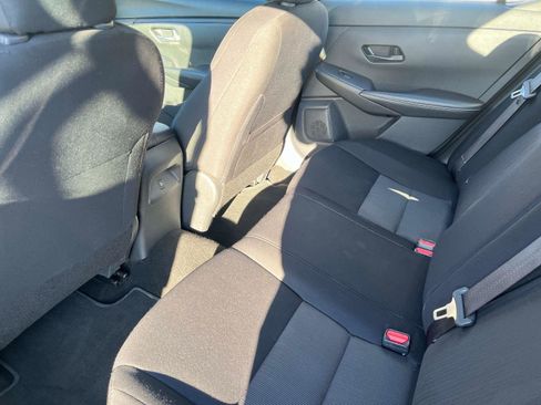 Used 2024 Nissan Sentra SV image 14