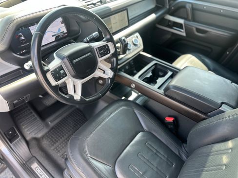Used 2021 Land Rover Defender 110 X-Dynamic HSE AWD/4WD image 20