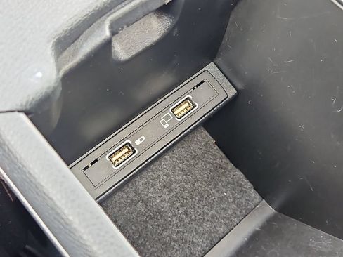 Used 2018 Mercedes-Benz GLA 250 image 18