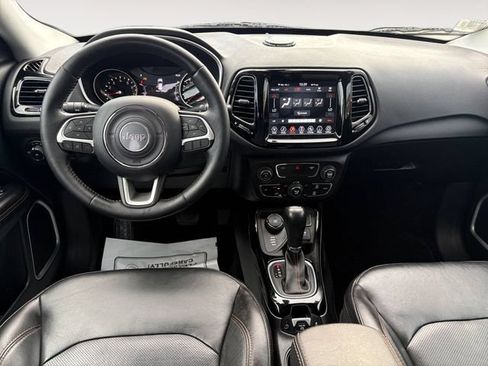 Used 2019 Jeep Compass Limited AWD/4WD image 10